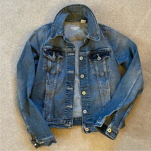 Levi’s denim jacket